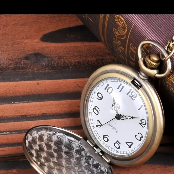 New mens veteran military pocket watch bronze with chain necklace - Picture 5 of 6